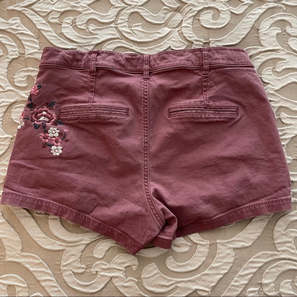 Express Midrise Pink Shorts - Picture 8 of 9
